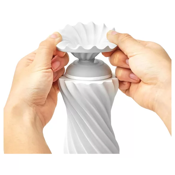 TENGA Flex - masturbator - prožen - bel