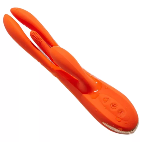 Honey Play Box Terri - aplikacijsko voden vibrator s ščetko za klitoris (oranžen)
