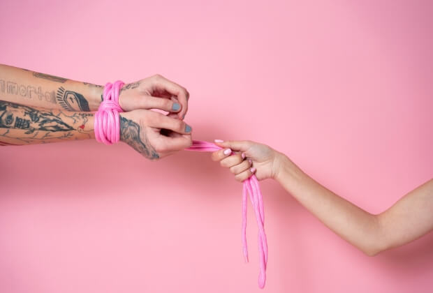 Shibari japonsko vezanje – kaj je in zakaj je tako dobro?